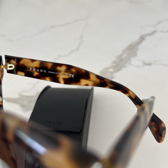 Prada Cat Eye Sunglasses Marbled Tortoise Brown Lens - Picture 9 of 15